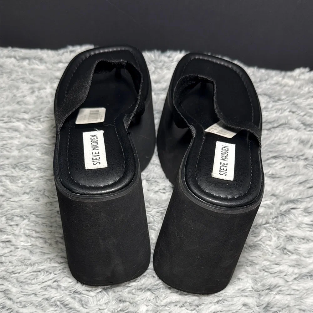 Steve Madden Gwen Black Platform Thong Sandals Flip Flops Size 9